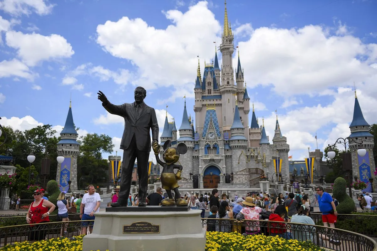 Florida Gubernatorial Campaign Ignites Tourist Tax Debate