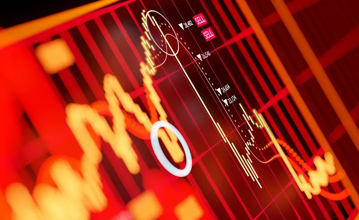 Stock Market Risks Mount as Historical Precedents Guide Investors