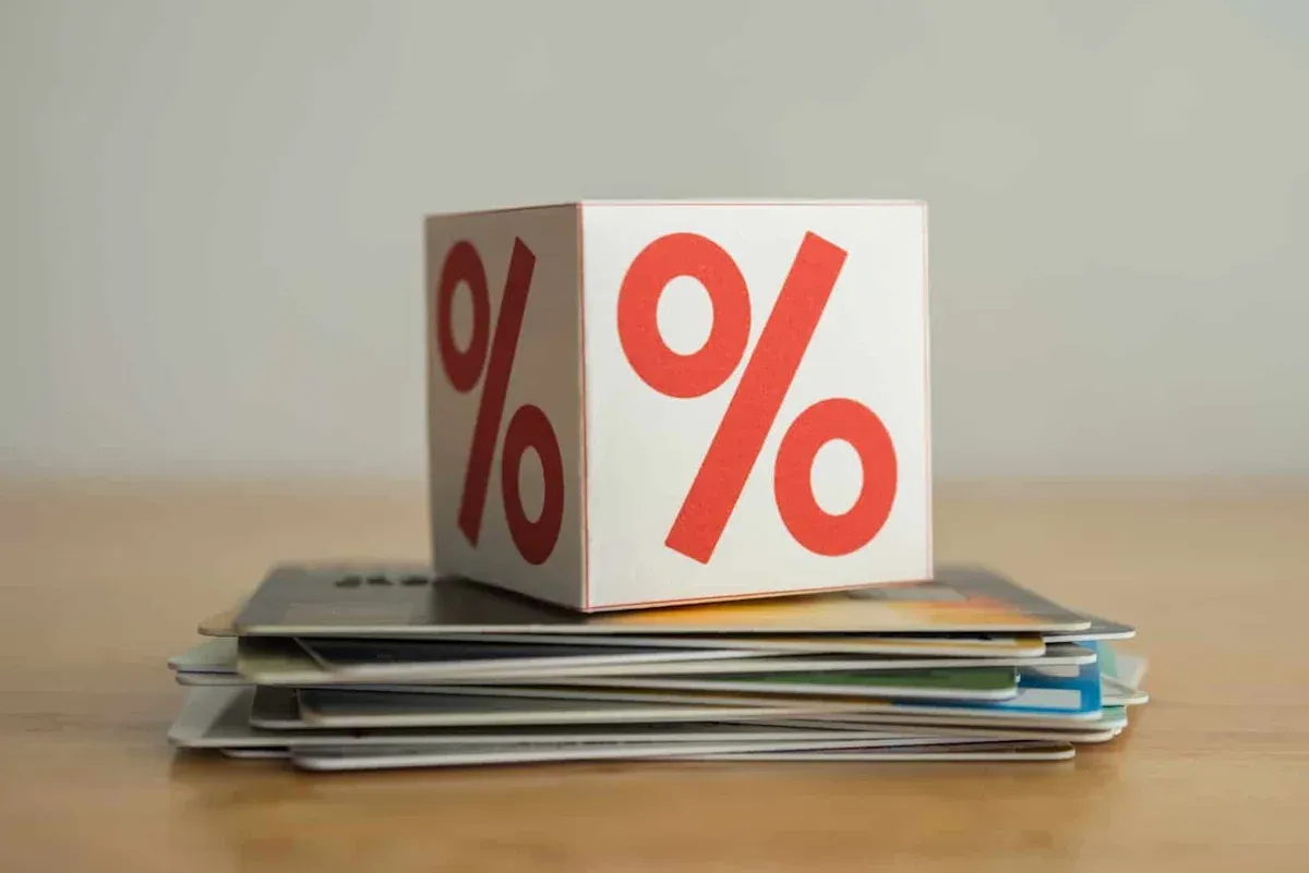 Job Growth Surges as Federal Reserve Faces Rate Cut Pressure