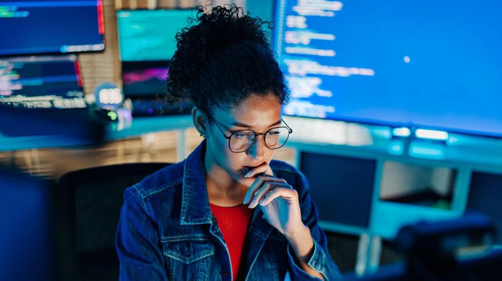 Why Companies Tie Employee Promotion Metrics to AI Adoption
