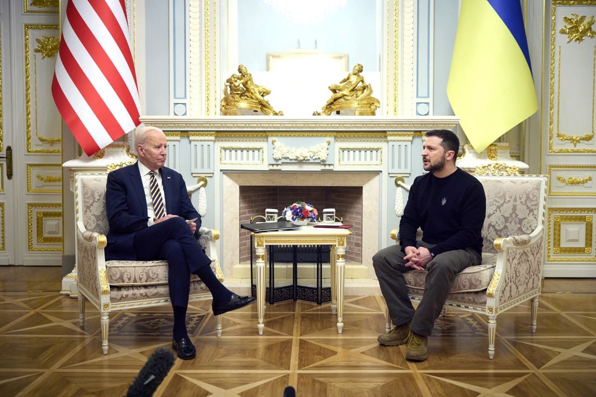 Zelensky Warns Ukraine War Will Extend Deep Into Winter