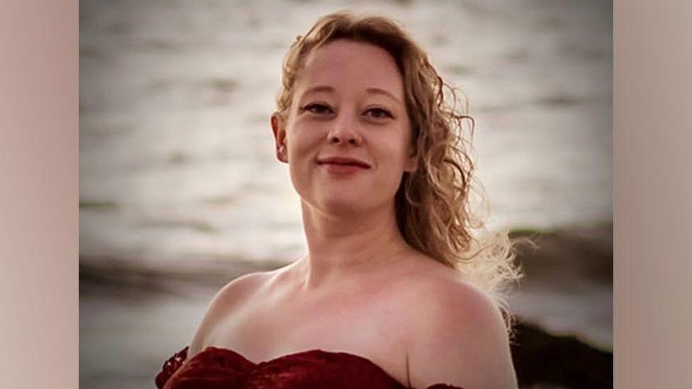 Renee Good Family Sues Trump Officials Over ICE Killing